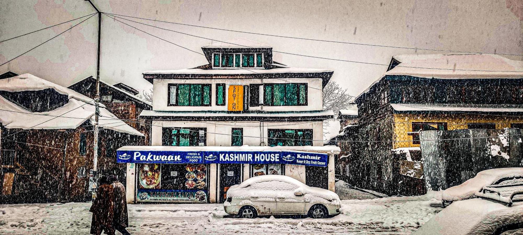 Hotel Kashmir House Pahalgām Esterno foto