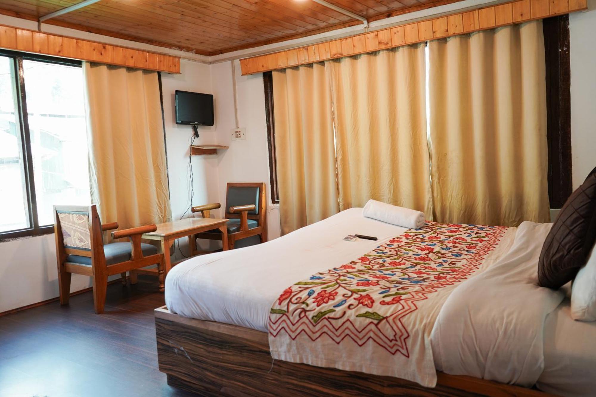 Hotel Kashmir House Pahalgām Esterno foto
